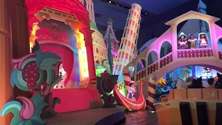 (4k)It’s a Small World - Disneyland Paris - POV