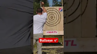 Who knows which axe this is? 😉 #watl #axethrowing #trickshots #bullseye #throwingaxe