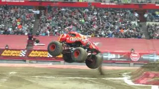 Crushstation FREESTYLE - Syracuse, NY - Monster Jam 2013