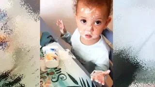 QU'EST CE QUE TU FAIS⁉ RIENNNN 😍 Vidéo bébé drôle