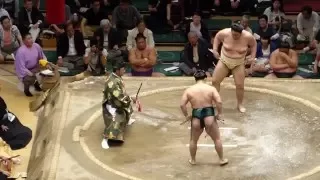 Ishiura (8-6) - Kagayaki (7-7) , Sumo : Natsubasho '15