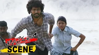 Tsunami Hits And Separates Chandran & Anandi | Tholi Premalo Telugu Movie Scenes