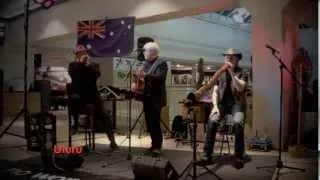 'Uluru' - performed by the band '...No Worries, Mate!'