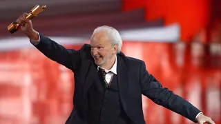 Michael Gwisdek erhält die Goldene Lola beim Deutschen Filmpreis 2013