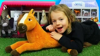 Spirit Horse Toys Play Inside a Fun Horse Stable Playset