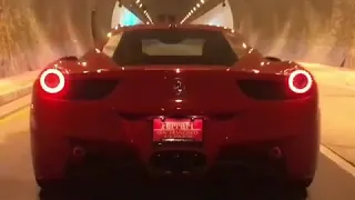 FERRARI 458 ITALIA | BRUTAL SOUND & ACCELERATION | TUNNEL