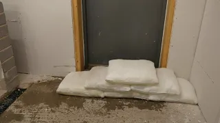 This is how to stack FloodSax alternative sandbags to protect your door from flooding