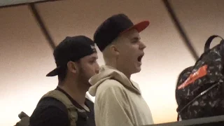 Justin Bieber Is Yawny Face At LAX