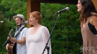 Leigh Nash - "Kiss Me" - Sessions from Studio A