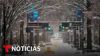 Masa de aire frío azota con fuerza la Costa Este de EE.UU. | Noticias Telemundo