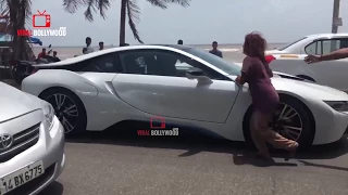 How Shahrukh Saved A Girl Must Watch | Driving BMW | Bandra Bandstand