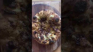 Caramelized onion Pizza