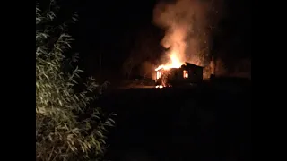 Жители Карабаха сжигают свои дома в Кельбаджаре, чтобы не сдавать своё имущество Азербайджану