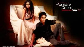 THE VAMPIRE DIARIES 4X01 LITTLE DRAGON TWICE