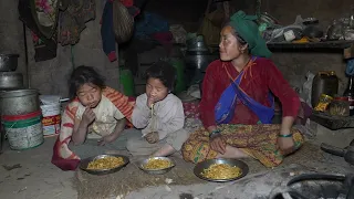 Traditional cooking and eating technology in village || Rural life