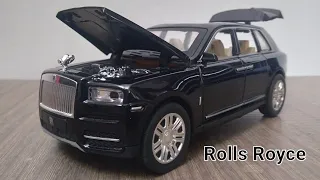 Unboxing of Scale 1:24 Rolls Rolls-Royce Cullinan scale model diecast car by che zhi. #diecastcars