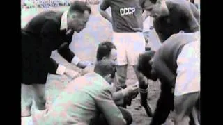 1958 (June 8) USSR 2-England 2 (World Cup).avi