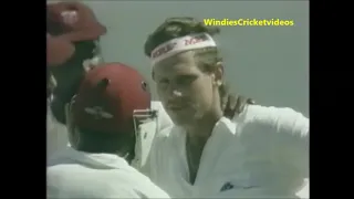 Courtney Walsh goes at Robin Smith 3 Brutal bouncers