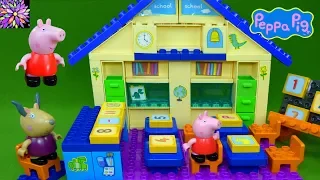 Peppa Pig Building Blocks Toys Peppa's School House Playset Teacher Construction Toy Set Nick Jr