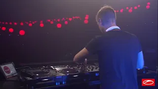 ARMIN VAN BUUREN & BLASTERJAXX – TARZAN