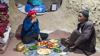 Love story in a cave: Old Lovers Village style Recipe | Village life Afghanistan