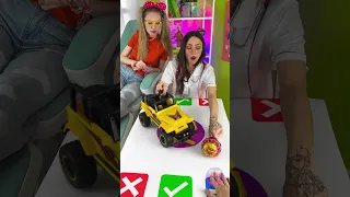 FIDGET TOY TRADING WITH TWO FUNNY GIRLS || DIY TIKTOK GAME || POP IT! #shorts