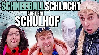 Sandra, Lexa und Mareike machen eine verbotene Schneeballschlacht auf dem Schulhof❄🌨☃ | Freshtorge