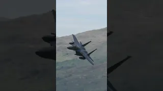 USAF F-15 Jet Flying Low in Wales