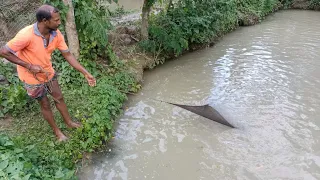 Best Net Fishing Video - Traditional Catching Big Catfish By Cast Net (Part 102)