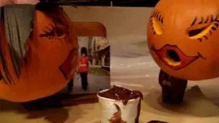 2 Pumpkins 1 Cup