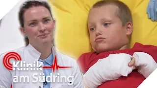 Extrem ängstliches Kind: Nur Charlotte Engel darf ihn untersuchen! | Klinik am Südring | SAT.1