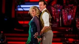 Fiona Fullerton & Anton Cha Cha to 'Beggin' - Strictly Come Dancing 2013: Week 2 - BBC One