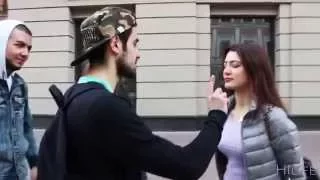 Как легко поцеловать девушку   Kissing Prank