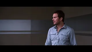 PASSENGERS   Extended Preview  1080 X 1920  clip19
