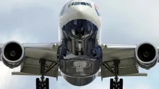 777 crash with atc must see!