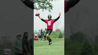 Aaron Rodgers Fakes Out Camera On TD 🏈