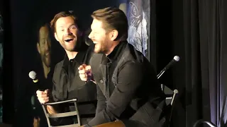 #SPNIndy2022 Jensen mimics Jared's laugh