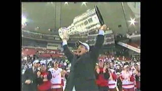 Todd McLellan Hoisting the Stanley Cup as a Redwing