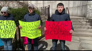 Митинг в Нью-Йорке, перед ООН против ДИКТАТУРЫ Назарбаева!