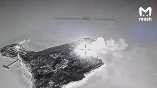 Кадры уничтожения украинского Ми-8 в процессе высадки десанта на острове Змеиный