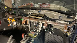 Subaru Outback 2005-2009 Dashboard Removal