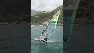 Light wind gybing in Torbole