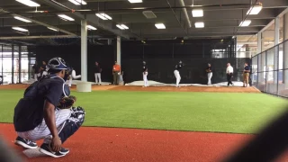 Yankees closer Aroldis Chapman throws 1st bullpen of 2017