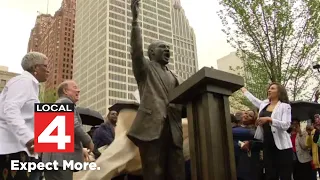 Martin Luther King, Jr. statue unveiled at Hart Plaza in Detroit