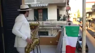 Bella Ciao || balcony performance in QUARANTINE  in ITALY