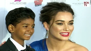 Amy Jackson Meets Lion Star Sunny Pawar