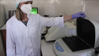 Як проводять ІФА дослідження на антитіла до коронавірусу у Тернопільському лабораторному центрі