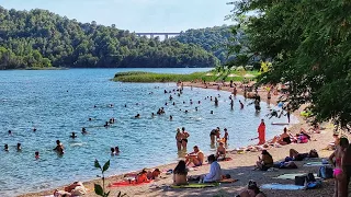 Stari gradić kraj Krke oduševljava turiste svojom ljepotom