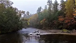 БРОДЫ, ЗАВАЛЫ, ПЕРЕКАРЫ, МОРЕ РЫБЫ. Осенняя рыбалка на горной реке