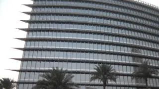 Singing Fountain in Dubai 2012 (Поющие фонтаны в Дубаи)